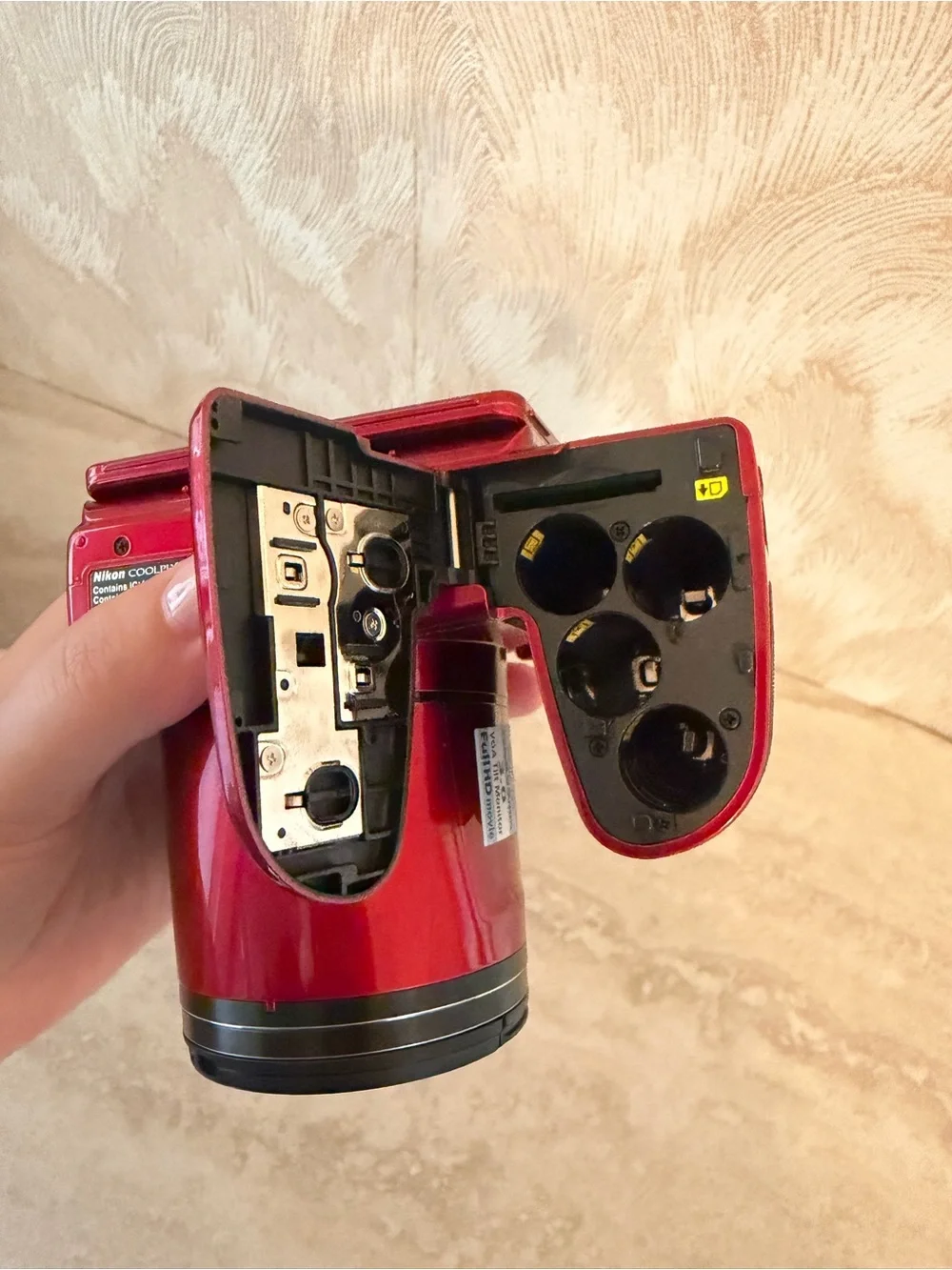 Nikon COOLPIX L840 16MP Digital Camera – Rare Red Color – Like New!